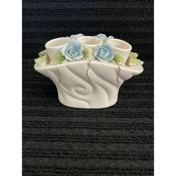 Irice Bath Beautiful Vintage Porcelain Lipstick Holder By Irice